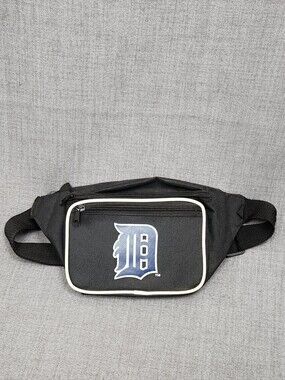 Detroit Tigers MLB Black Logo Cross Body/ Fanny Pack.